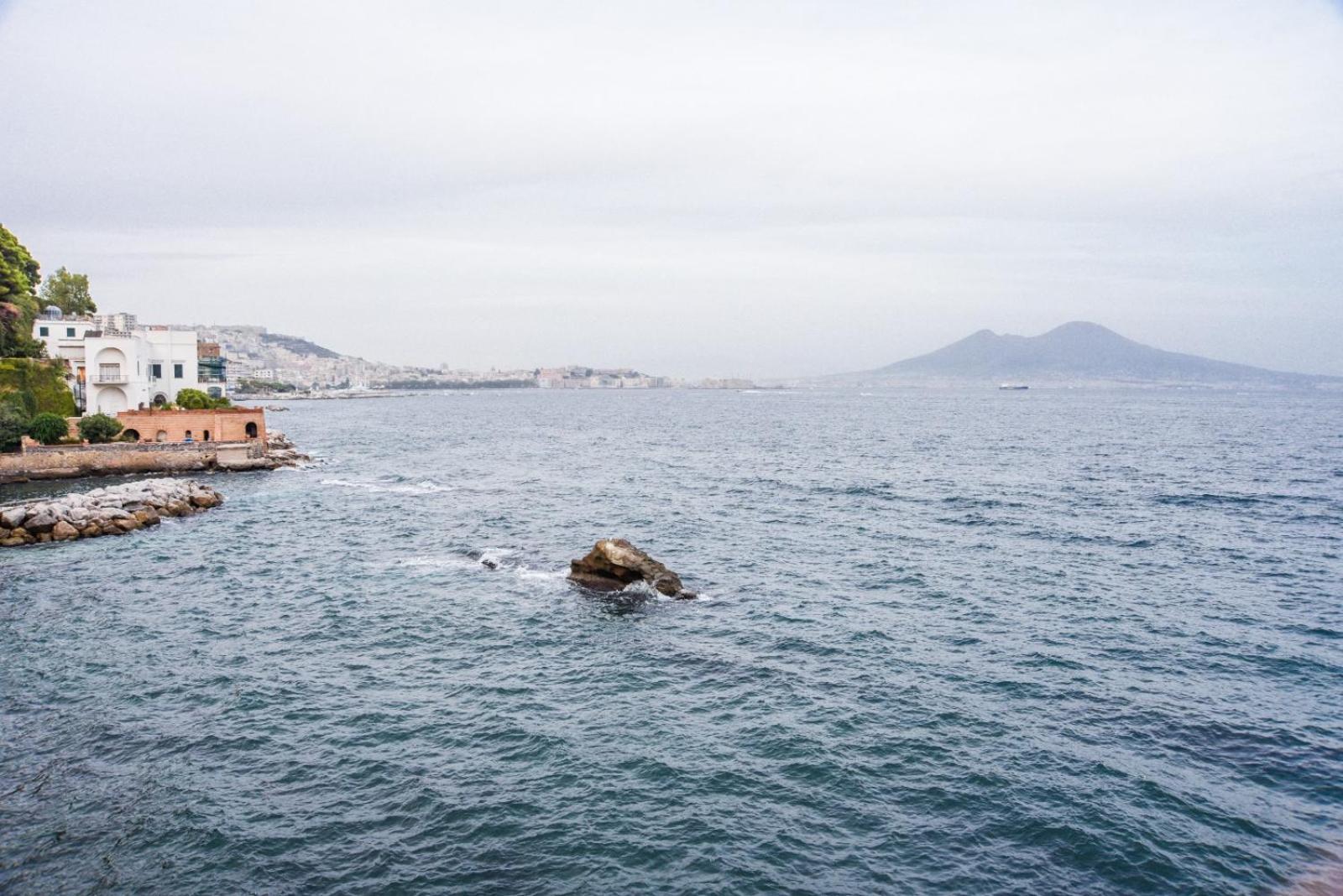 La Casa Sul Mare Apartment Naples Exterior photo