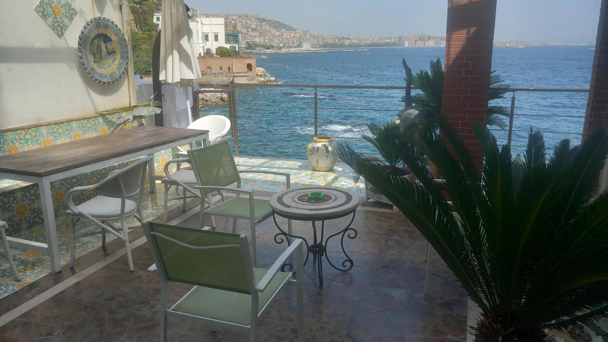 La Casa Sul Mare Apartment Naples Exterior photo